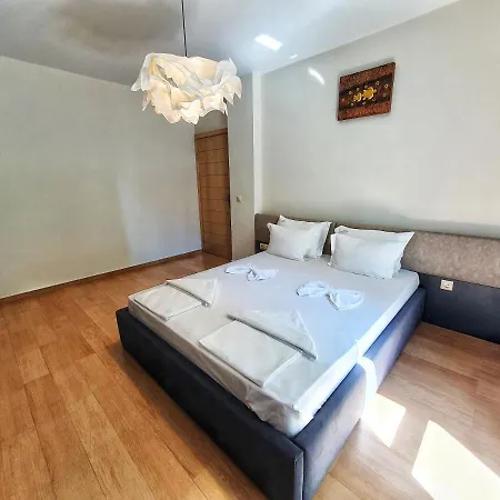 In Atlantic ポモリエ