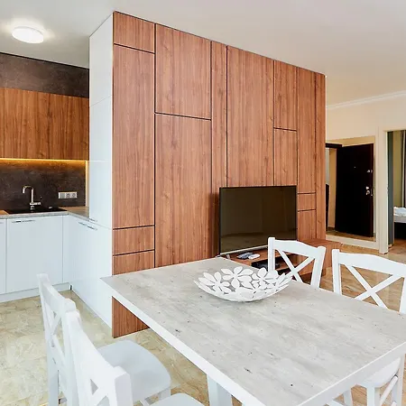 In Atlantic アパート *