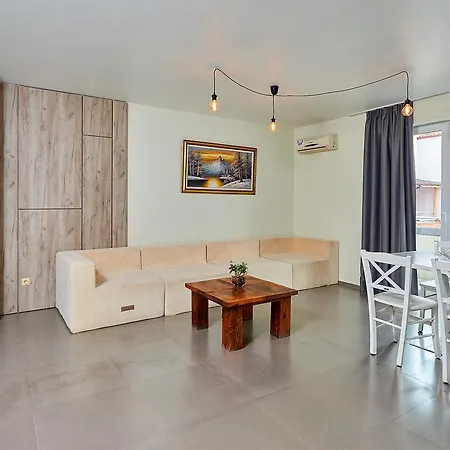 In Atlantic アパート *