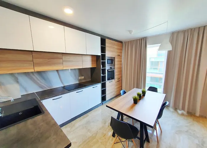 In Atlantic * Pomorie