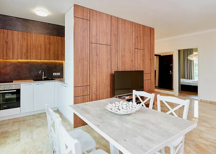 In Atlantic Apartman *